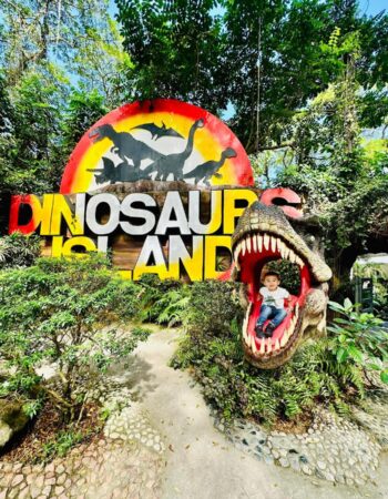 Dinosaurs Island Clark